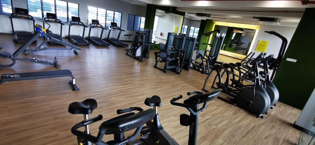 Sunway Paradise Home Staycation Ph2120 Self Check In Out Subang Jaya Exteriör bild